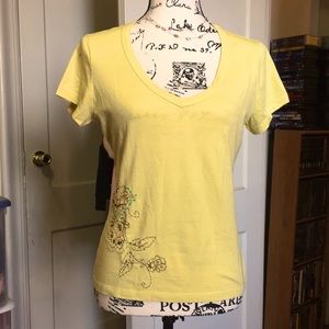 EUC NY&CO V-neck shirt